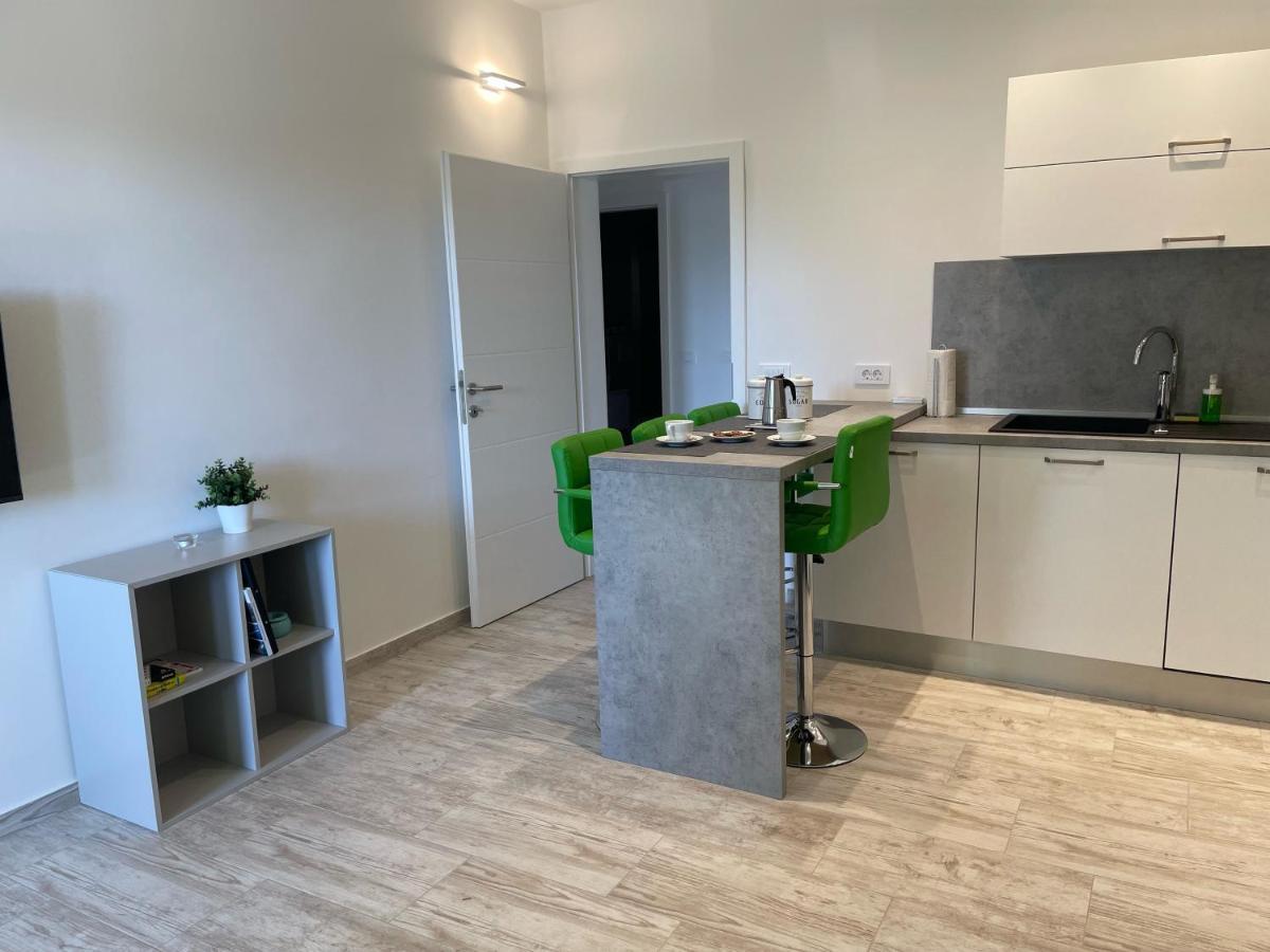 Apartments Demarin 梅杜林 外观 照片